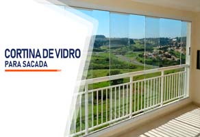 Cortina de Vidro para Sacada